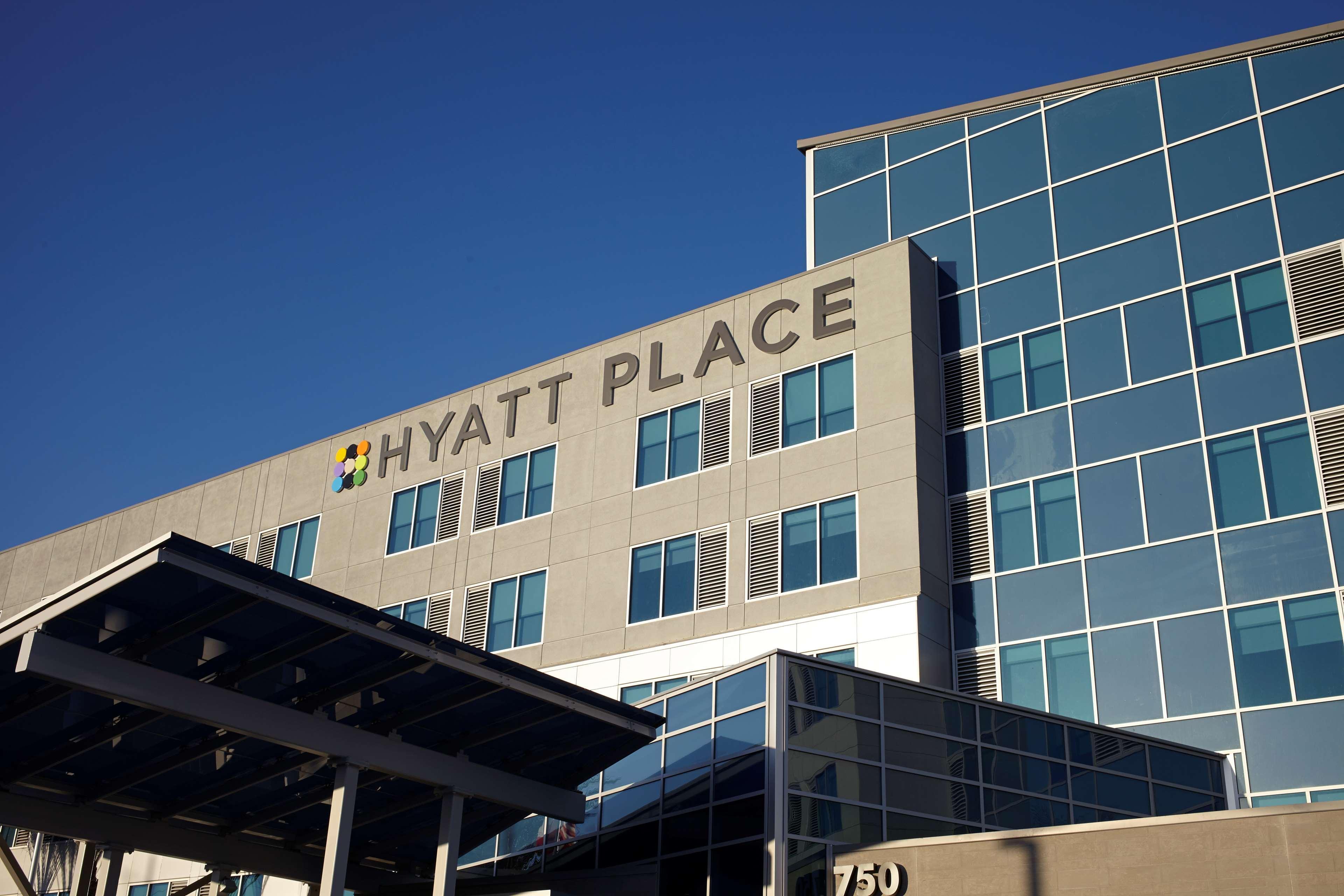 Hyatt Place Chicago-South/University Medical Center Exterior photo