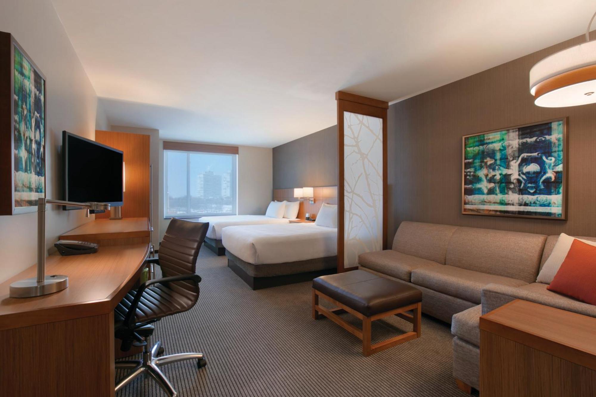 Hyatt Place Chicago-South/University Medical Center Exterior photo